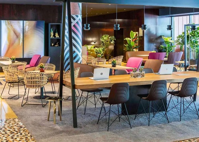 Hotel que admite mascotas: Novotel Barcelona Cornella